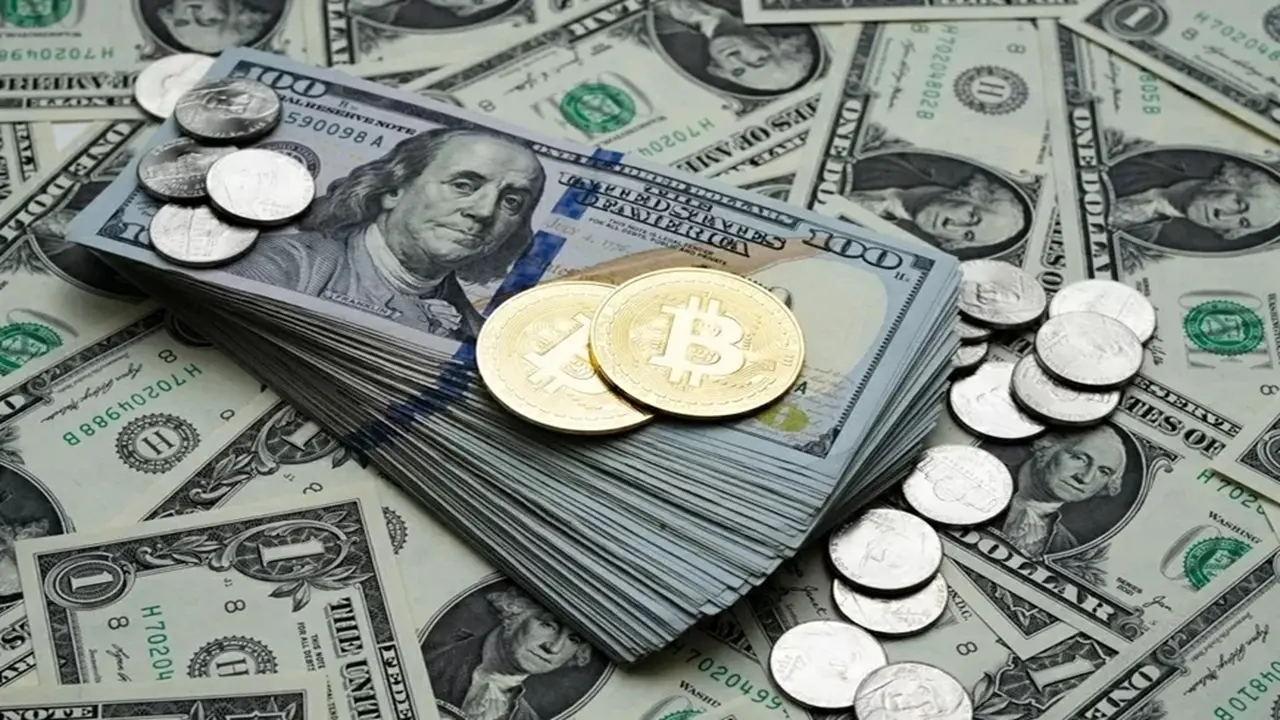 سعر الدولار الأمريكي ينخفض اليوم 31 يوليو في الأسواق المالية.